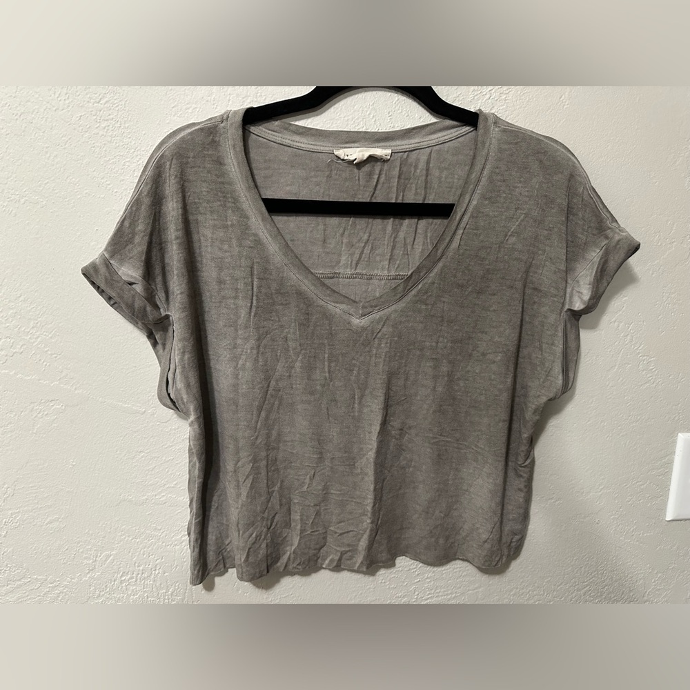 Bundle Lot 4 Women’s Various Short Sleeve Cropped Tops Shirts